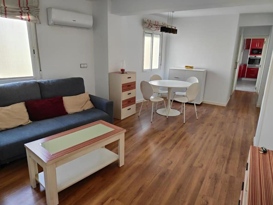 Piso Cerca Universidades Y Playa Valensiya Dış mekan fotoğraf